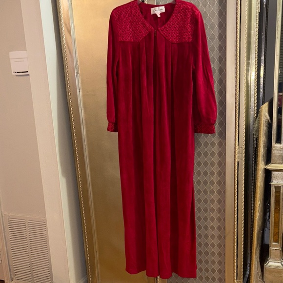 Vintage diamond tea gorgeous velvet robe paid $400 in 1995 - Picture 1 of 7